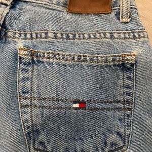 Tommy Hilfiger denim straight leg jeans!